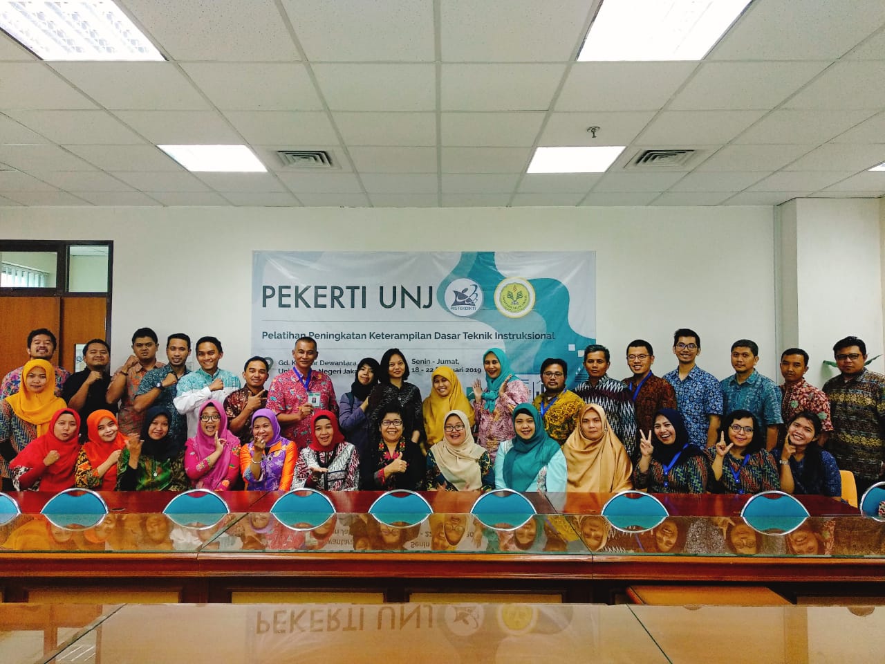 37 Dosen Mengikut Pelatihan Pekerti selama 5 Hari di Universitas  Negeri Jakarta.